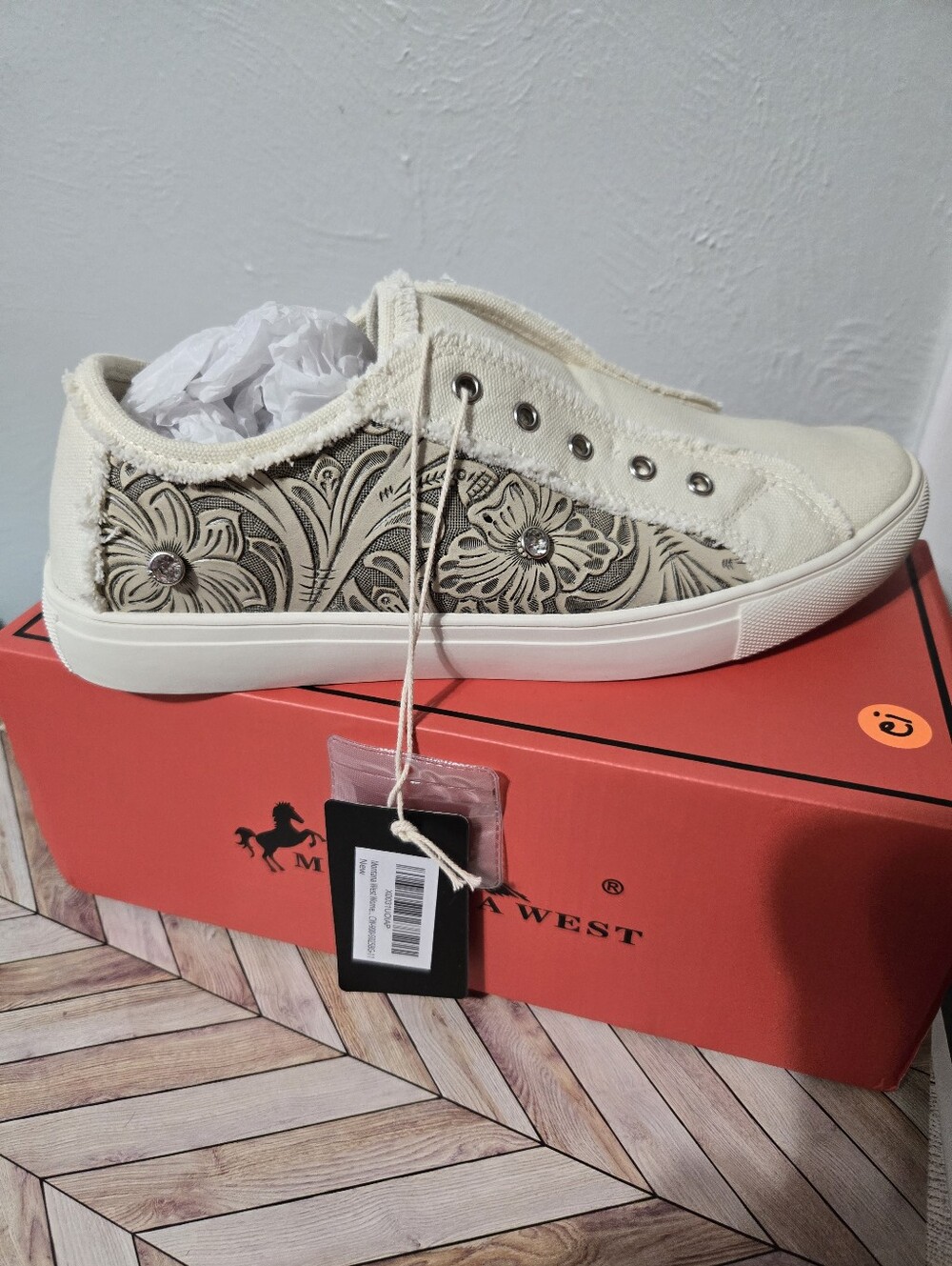Montana West Cream Canvas Slip-On Sneaker with Tooled Floral Accent